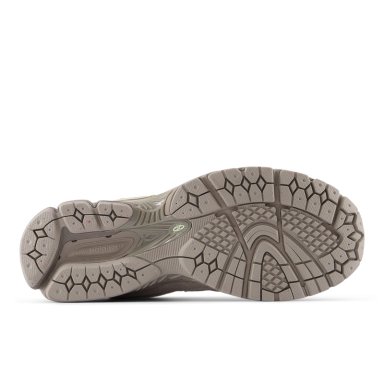 ZAPATILLAS URBANAS UNISEX NEW BALANCE 2002 R GRIS - 5
