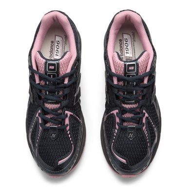 ZAPATILLAS URBANAS UNISEX NEW BALANCE 1906 R NEGRAS/ROSA - 3