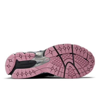 ZAPATILLAS URBANAS UNISEX NEW BALANCE 1906 R NEGRAS/ROSA - 5
