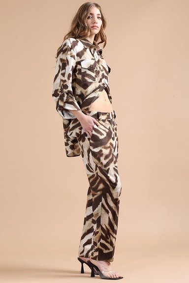PANTALON SASTRE LINO MUJER LIOLA CAFE CON ANIMAL PRINT - 1