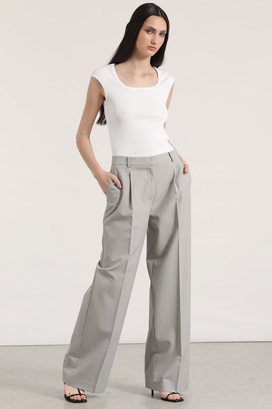 PANTALON ANCHO CON PINZA LIOLA MUJER GRIS - 3
