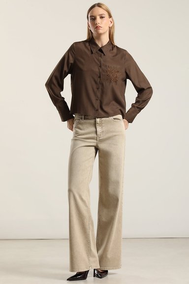 BLUSA  BOLSILLOS BORDADO, CHOCOLATE LIOLA - 2