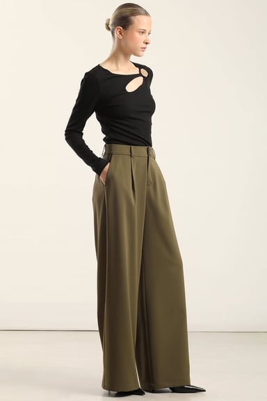PANTALON ANCHO CON PINZA, MILITAR LIOLA - 1