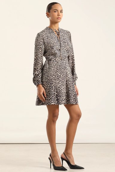 VESTIDO CORTO ESTAMPADO ASIMETRICO, NEGRO LIOLA - 4