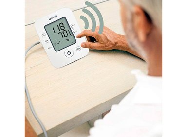 TOMA PRESIÓN DIGITAL DE BRAZO YUWELL YE660D CON INDICADOR DE VOZ - 7