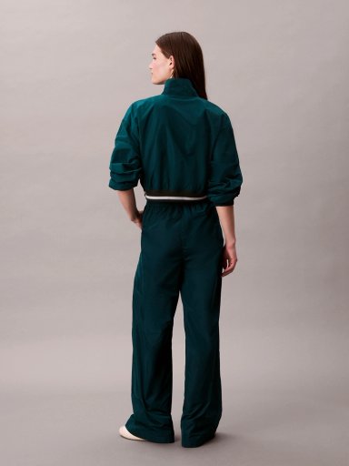 PANTALON DEPORTIVO DE TAFETAN CON CINTURA ELASTICA - 2