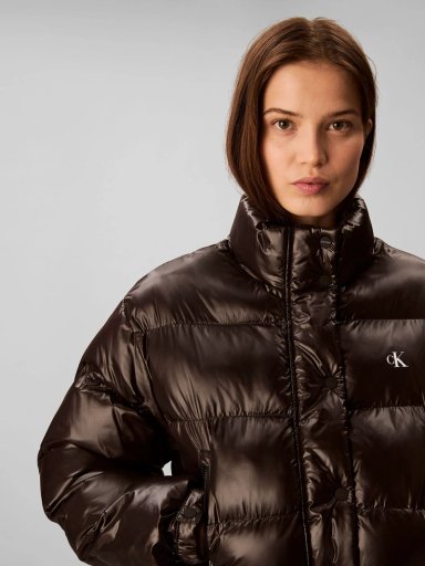 PARKA ACOLCHADA CROPPED CON EFECTO SATINADO - 5
