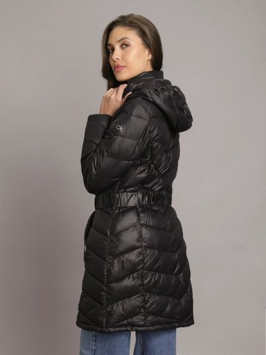 PARKA LARGA PUFFER CON GORRO - 4