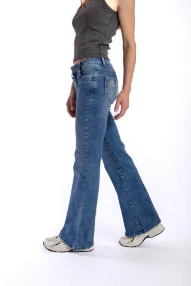 JEANS WINGS FLARE BORDADO ALAS AZUL MEDIO EFESIS - 3