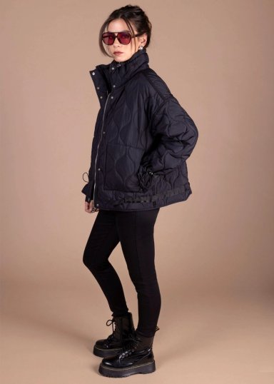 PARKA AINA REGULAR ACOLCHADA Y RECOGIDO NEGRO EFESIS - 1