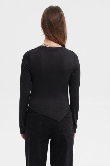 POLERA MUJER BASTA EN PUNTA NEGRO - 3