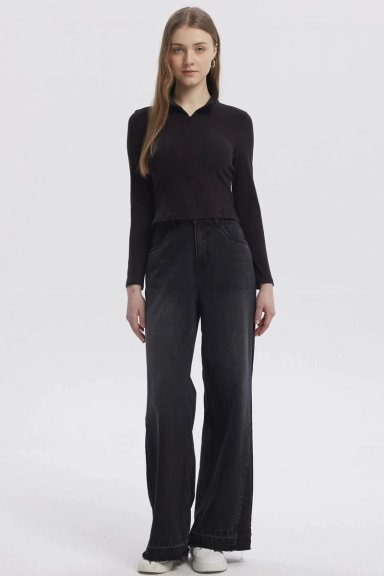 POLERA MUJER CON ZIPPER NEGRO - 4