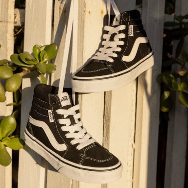 ZAPATILLAS NIÑO YT FILMORE HI (SUEDE/CANVAS) EN COLOR NEGRO VANS - 2
