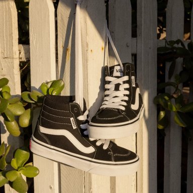 ZAPATILLAS NIÑO YT FILMORE HI (SUEDE/CANVAS) EN COLOR NEGRO VANS - 4