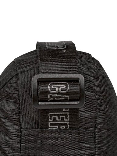 BOLSO SHOULDER BAG EXPLORER EN COLOR NEGRO CAT - 6