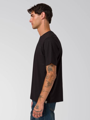 POLERA MANGA CORTA HOMBRE HERITAGE PEORIA NEGRO CAT - 5