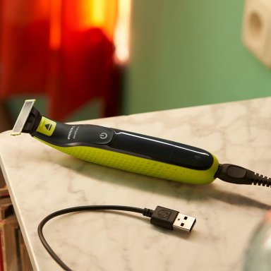 AFEITADORA PHILIPS ONEBLADE QP2824/10 CARA Y CUERPO RECORTA PERFILA - 6