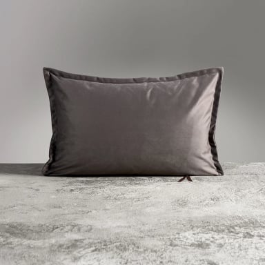 FUNDA DE COJIN SERGIO ARIAS VELVET VISON 60X40  CM - 1