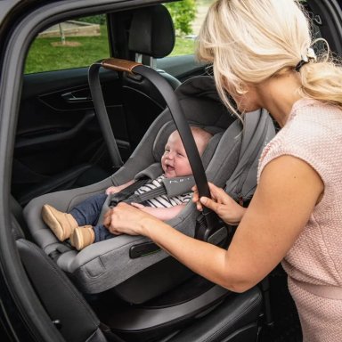 SILLA DE AUTO PIPA NEXT CAVIAR NUNA - 2