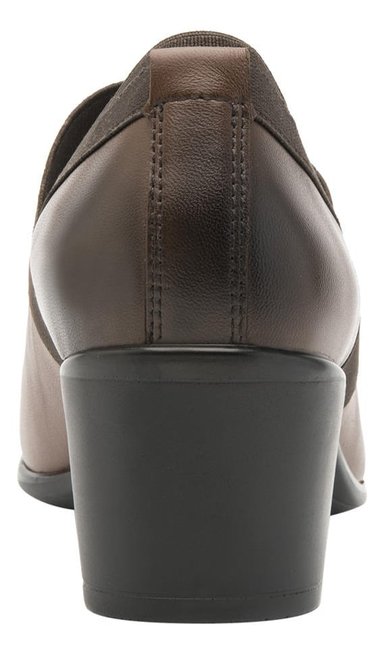 ZAPATO FLEXI MUJER CUERO RENATA CAFE - 5