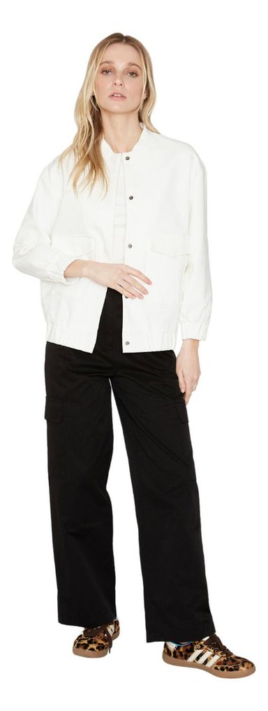CHAQUETA BOMBER MANGA LARGA BLANCA JACINTA TIENDA - 4