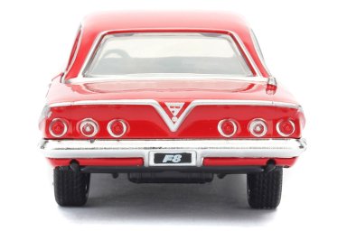 VEHICULO R Y F8 1961 CHEVROLET IMPALA 1:32 JADA - 2