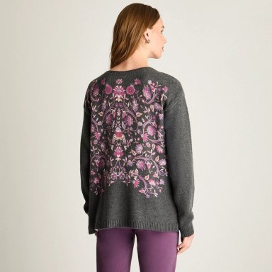 SWEATER GRIS OSCURO FOCAL PRINT - 2
