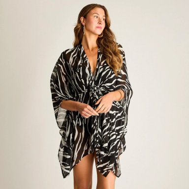 SALIDA DE PLAYA NEGRA ESTILO ANIMAL PRINT - 6