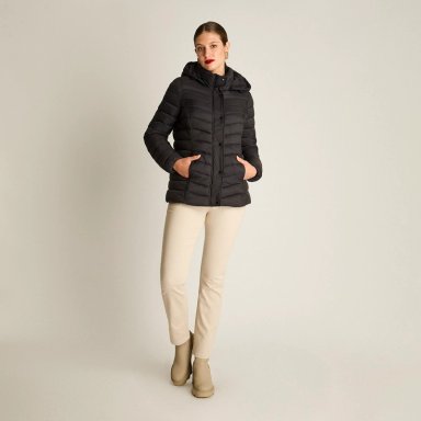 PARKA CORTA CON GORRO DESMONTABLE DISEÑO QUILTED - 4