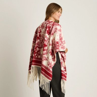 PONCHO ROJO CON ESTAMPADO ABSTRACTO Y FLECOS EN TEJIDO - 2