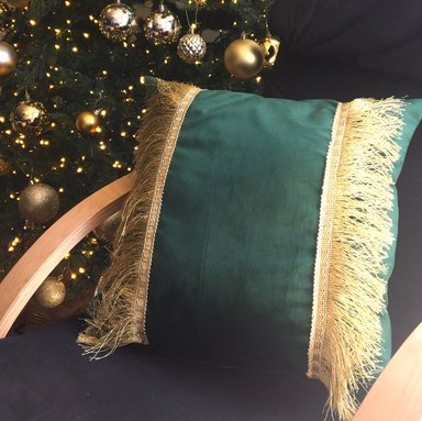 COJÍN ELIZABETH PEPER DECORATIVO DISEÑO FESTIVO DORADO RELLENO 45 X 45 CM VERDE - 2