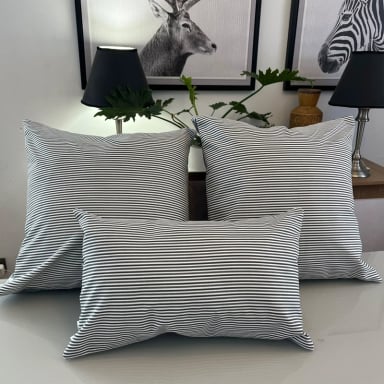 FUNDA COJIN DECORATIVO DISEÑO RAYAS GRIS 50X30 - 2