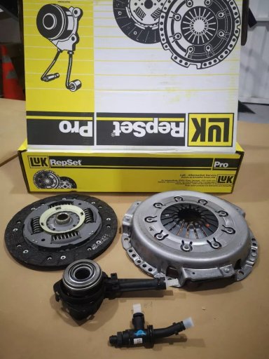 KIT DE EMBRAGUE LUK MAHINDRA PICKUP 2.2 - 4