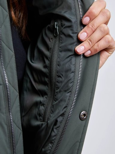 PARKA EVENING SAND VERDE MUJER MAUI AND SONS - 5