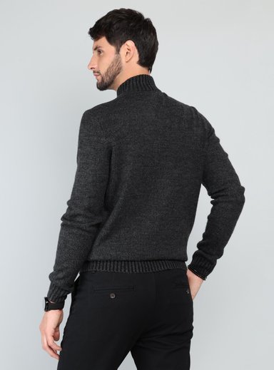 SWEATER CUELLO ALTO REGULAR FIT GRIS OSCURO ARROW - 2
