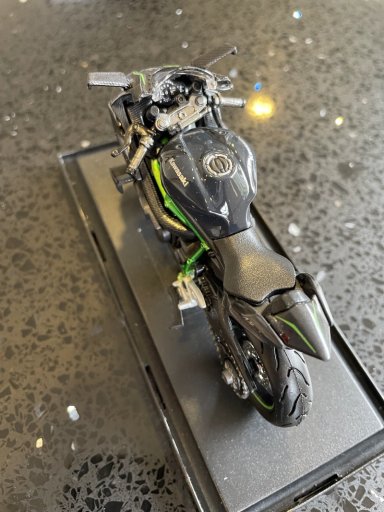 MOTO KAWASAKI NINJA H2R ESCALA 1:18 COLECCIÓN - 6