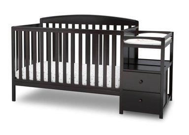 CUNA CONVERTIBLE DELTA CHILDREN 74804-207 MADERA CAFE Y MUDADOR ROYAL CHERRY - 1