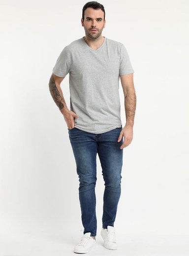 POLERA CUELLO V GRIS - 2