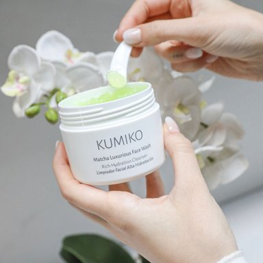 MATCHA LUXURIOUS FACE WASH - LIMPIADOR FACIAL DE ALTA HIDRATACIÓN - 4
