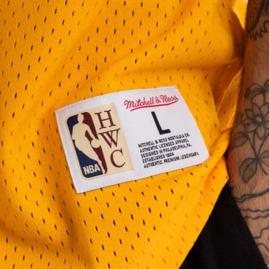 POLERA NBA LAKERS JERRY W 72 MITCHELL AND NESS - 9