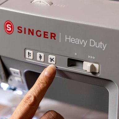 MAQUINA DE COSER SINGER HD6805C MÁQUINA DE COSER HEAVY DUTY COMPUTARIZADA - 8
