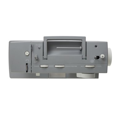 MÁQUINA DE COSER SINGER FACILITA PRO 4423 90W - 12