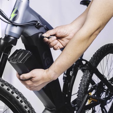 BICICLETA ELÉCTRICA CERO MOTORS M9 - 4