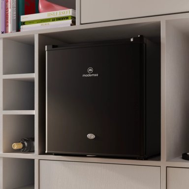 FRIGOBAR 50L FRIO DIRECTO CON LLAVE Y LUZ LED MMB50BLK NEGRO - 6