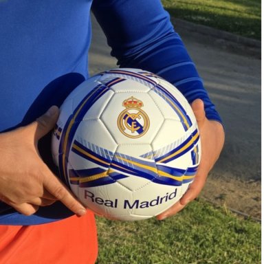 BALON DE FUTBOL REAL MADRID LIC. OFICIAL DRB - 8