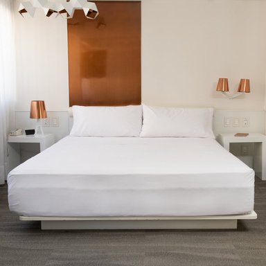 SÁBANA ENCIMERA MASHINI HOTEL 1 PLAZA 200 HILOS BLANCO LISO SET - 1