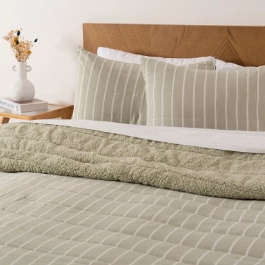 QUILT PALMA CATIONIC SHERPA S. KING VERDE - 3