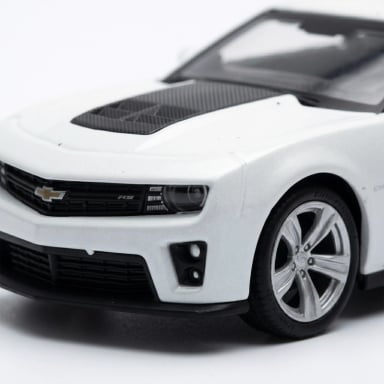 AUTO CHEVROLET CAMARO ZL1 S ESCALA 1:43 - WELLY - 3