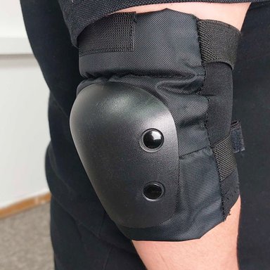 SET DE PROTECCIÓN ADULTOS RODILLERA CODERA MUÑEQUERA NEGRO - 6