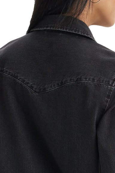 CAMISA MUJER REGULAR FIT THE ULTIMATE WESTERN NEGRO LEVIS 86832-0031 - 4